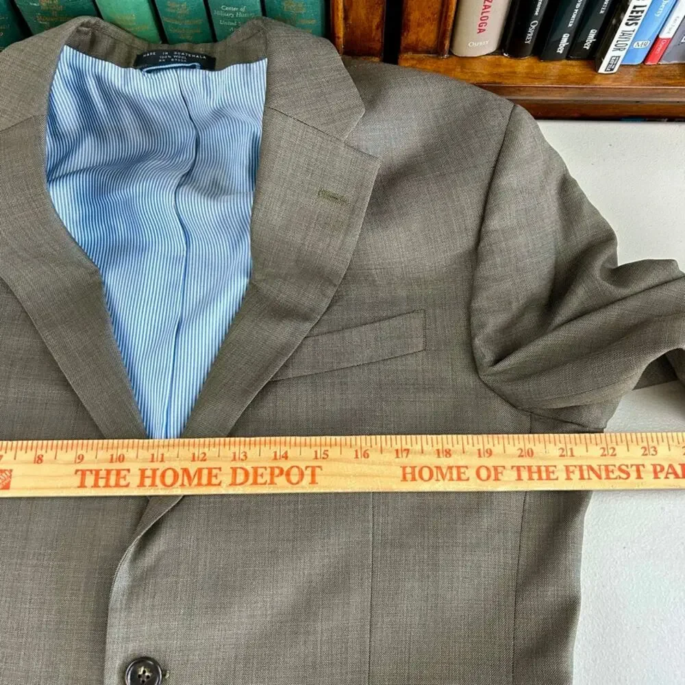 Tommy Hilfiger Men's Two Piece 100% Wool Two Button Sz Large/XL Suit MSRP $314